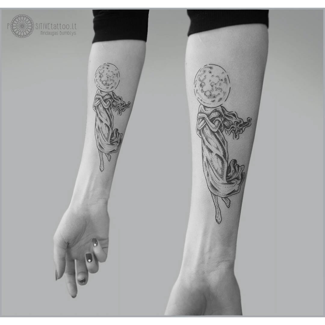 venus tattoo on arm - ancient vision